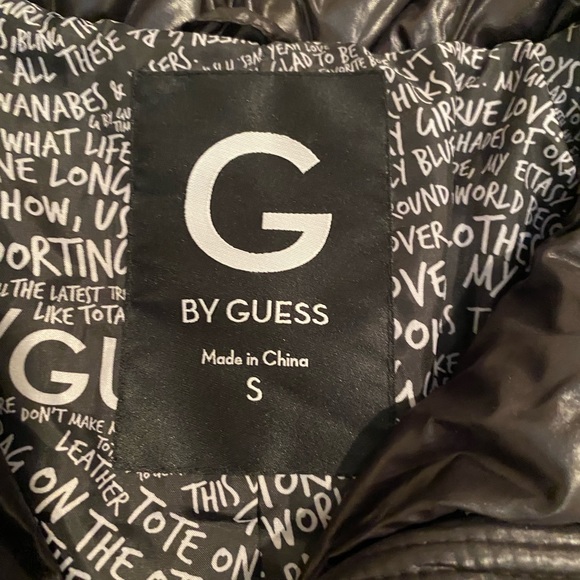 Guess jacket - Picture 2 of 3